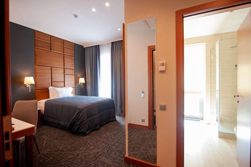 Cityhotel Kyiv Room photo