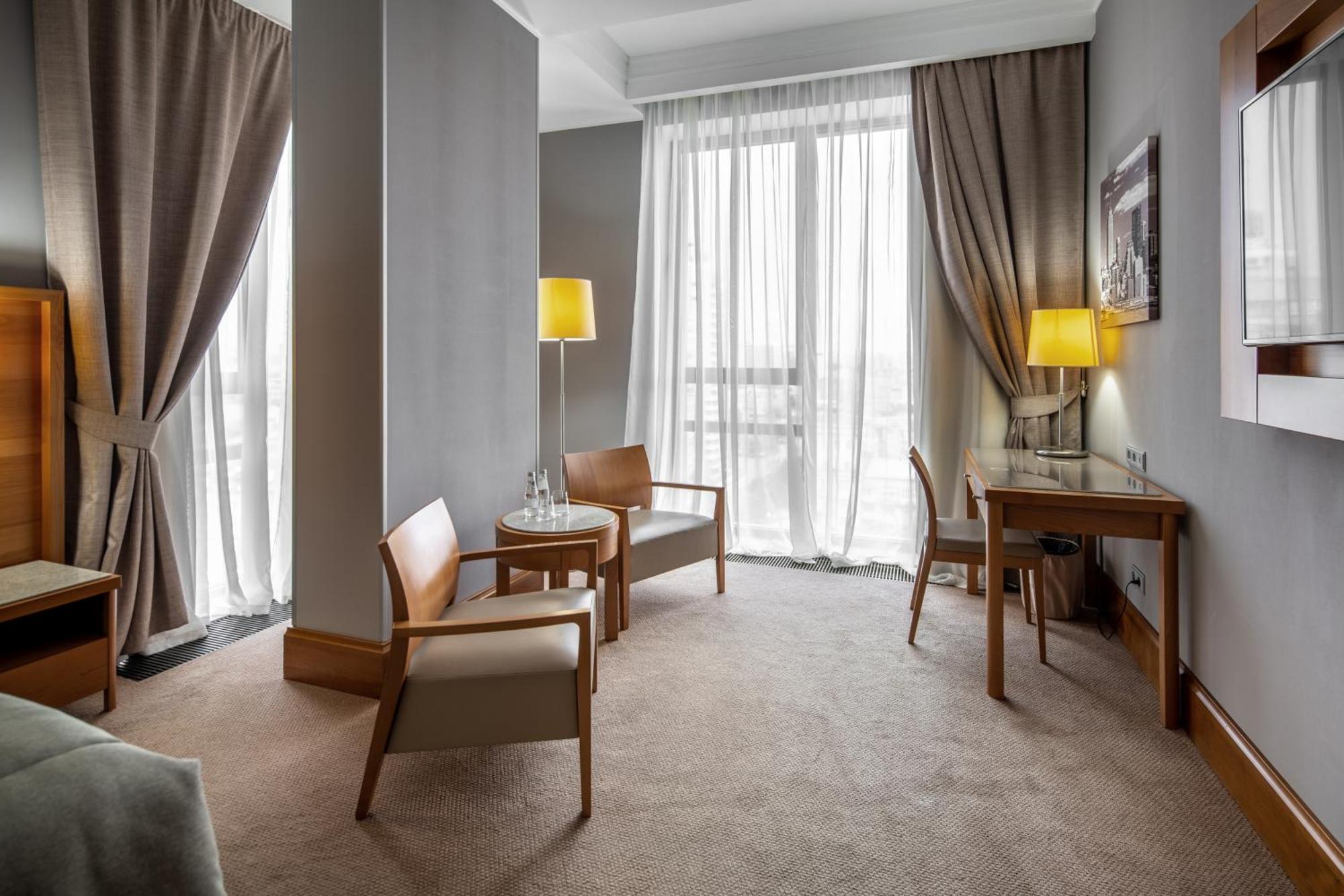 Cityhotel Kyiv Room photo